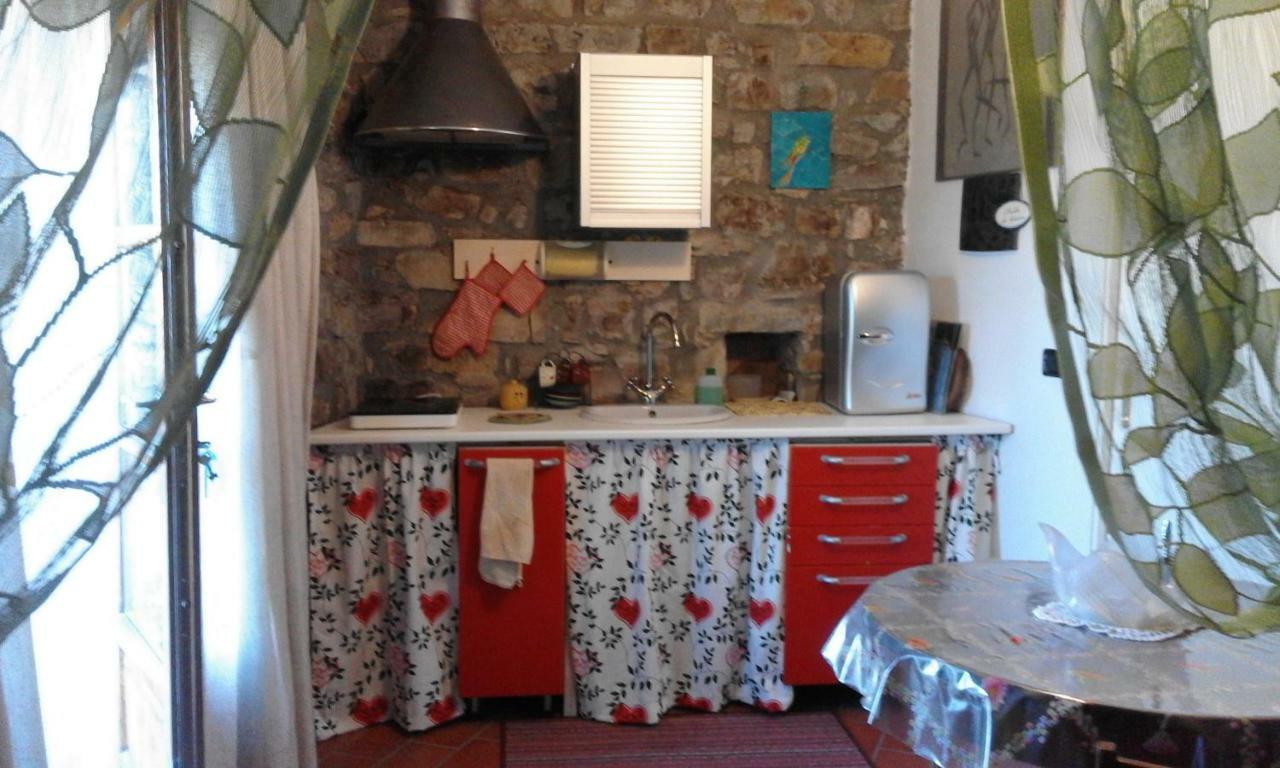 Bed and Breakfast Poggio Delle Rondini Bagnone Exteriér fotografie